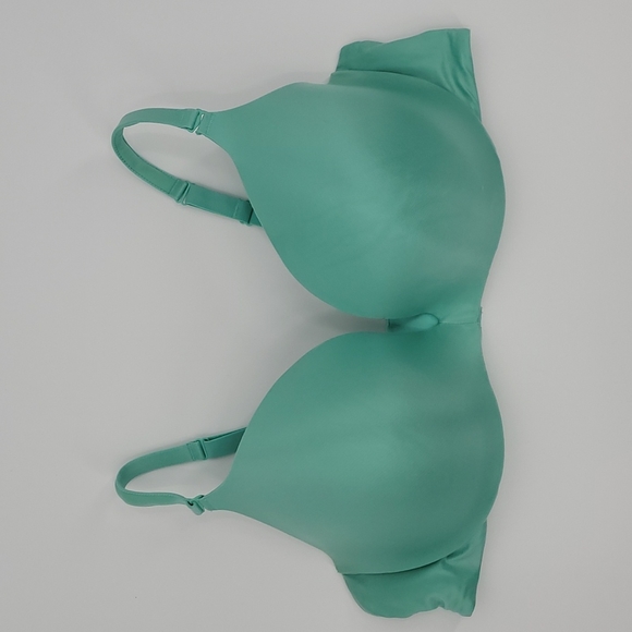 Cacique Underwired Tshirt Bra Solid Size 44C - Picture 1 of 9